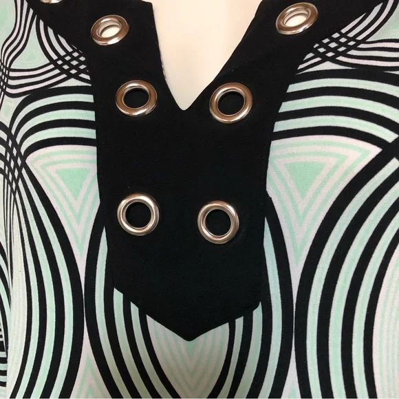 JM Collection Women’s Boho Style Tunic Grommet Trim neck & sleeve size small - Picture 3 of 5